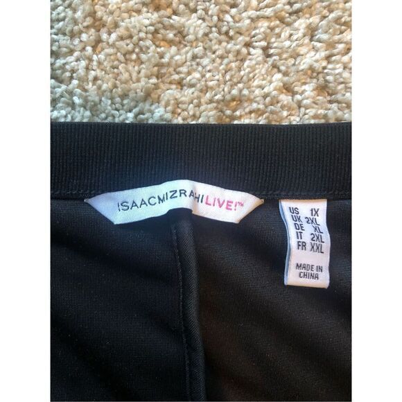 Isaac Mizrahi Live! Women’s Black Velvet Fit and Flare Skirt Size 1X - Picture 4 of 6